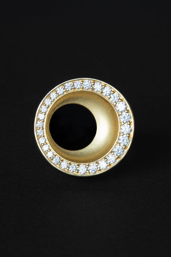 Circle of Life Ring by Ouvelle 18k white gold with diamonds Front view