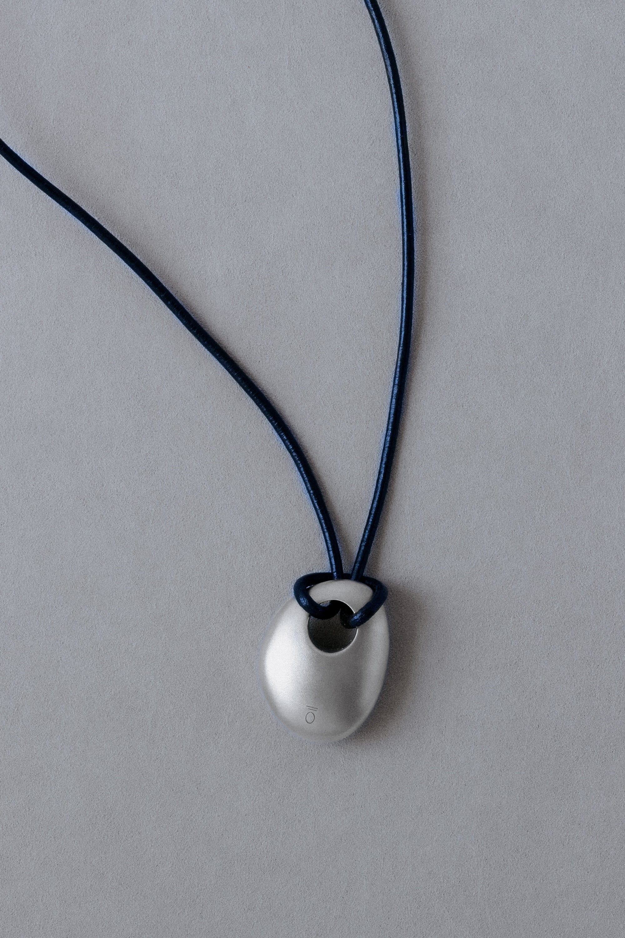 Egg Drop Necklace Silver