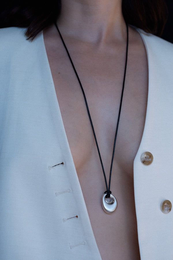 Egg Drop Necklace Silver